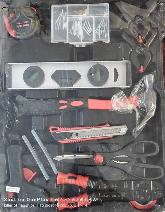 Набір інструментів для ремонту.