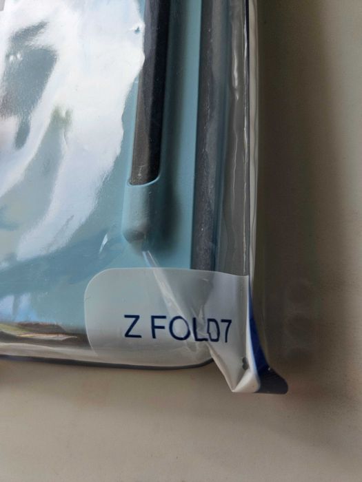 Etui z rysikiem Samsung Galaxy Z Fold 7 – Nowe