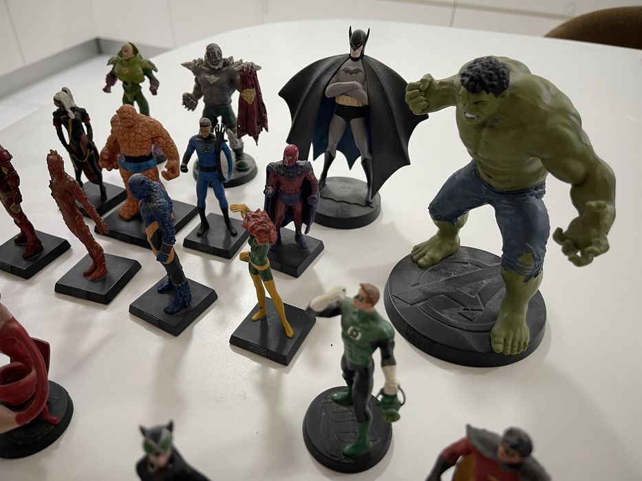 Figuras coleção DC / Marvel / Starwars