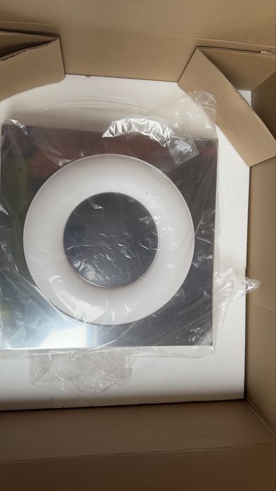 Plafon oświetleniowy 40/40 cm