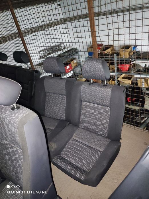 Bancos SEAT Arosa em excelente estado