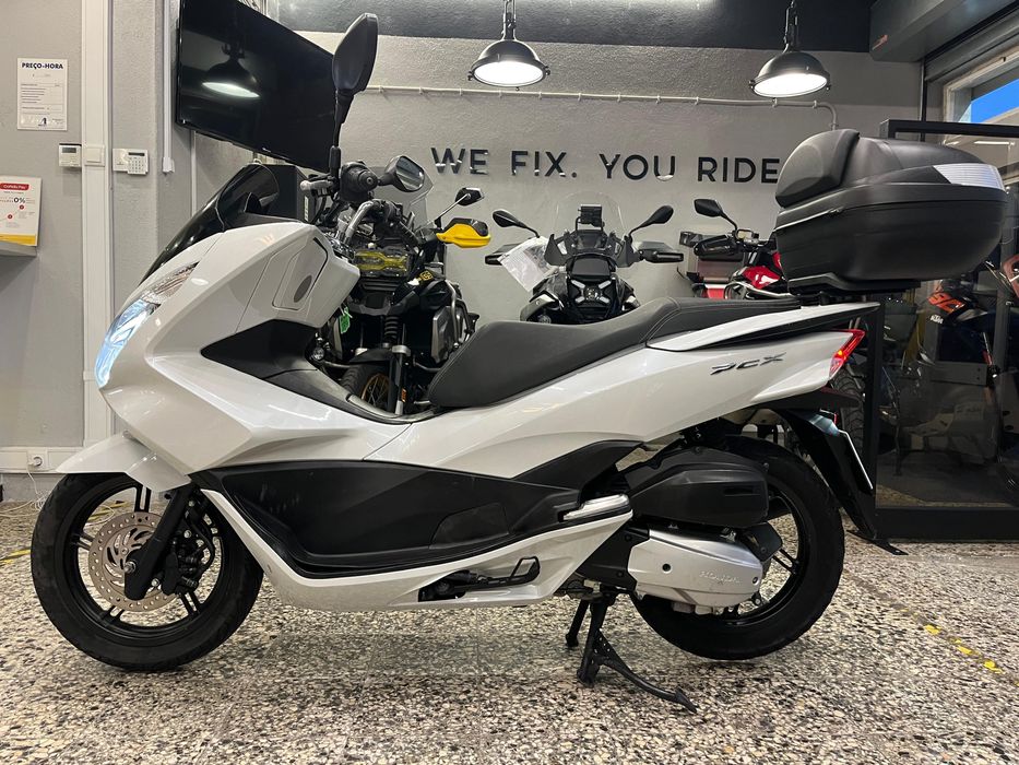 Honda PCX em Óptimo estado com 30486 Kms