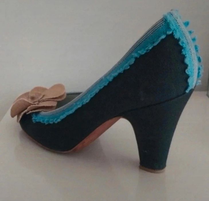 Sapatos Alima 39