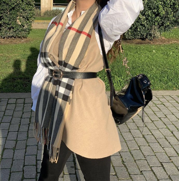 Colete bege tamanho unico