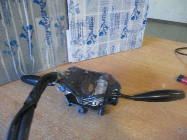 Conjunto / manetes de luzes e limpa vidros HYUNDAI Accent I (X3)