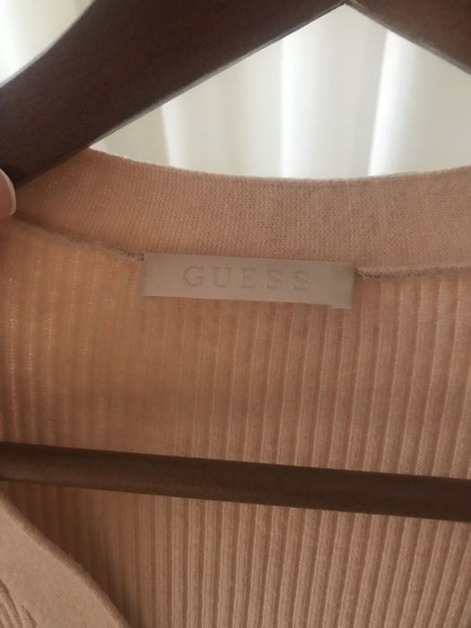 Veatido guess M bege