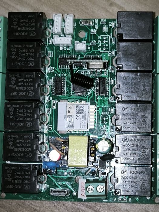 Módulo Relé Tuya WiFi/Zigbee 12 Canais – Smart Home
