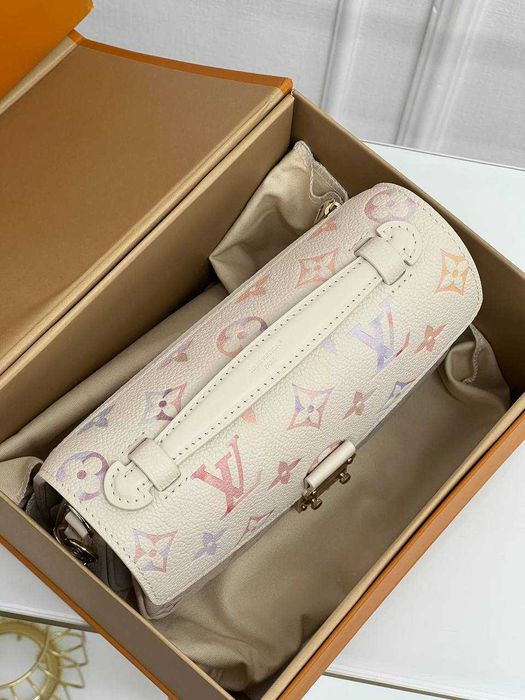 Сумочка Louis Vuitton Metis, Оригінал