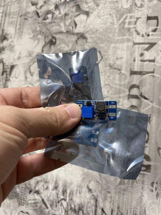 MT3608 повышающий DC/DC преобразователь напряжения