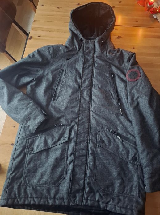 Piękna kurtka zimowa Medicine M