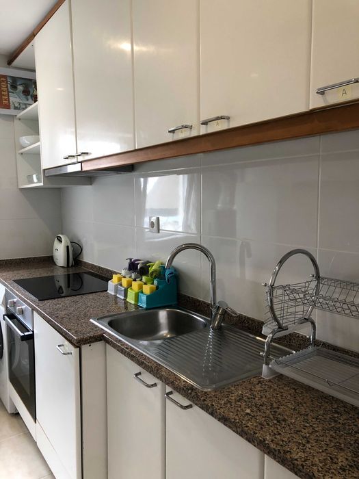 QUARTO  em Gaia à Estação Metro santo Ovideo