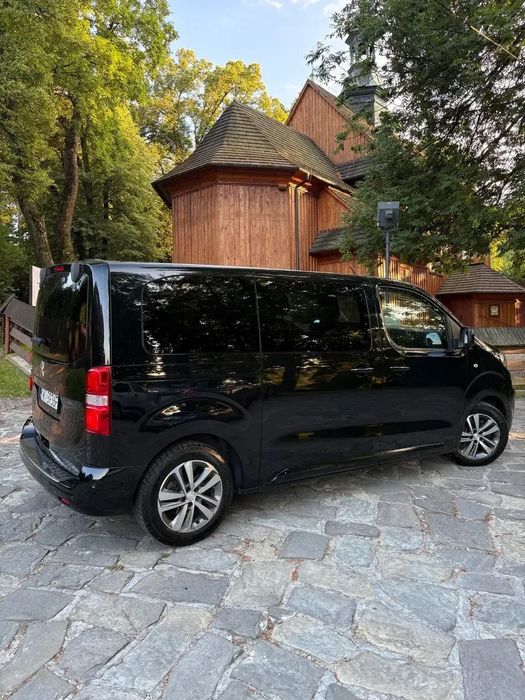Peugeot Traveller