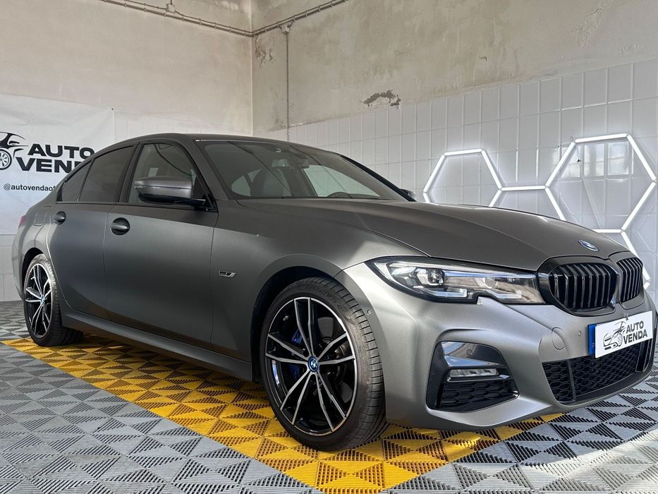 BMW 330 e Pack M Auto foto 3
