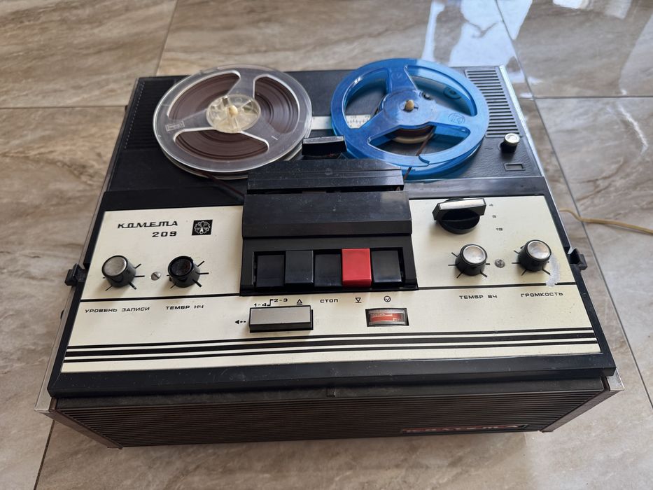 Комета 209 програвач бабін