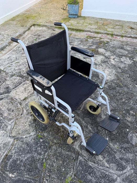 Cadeira de rodas dobrável Sensicare