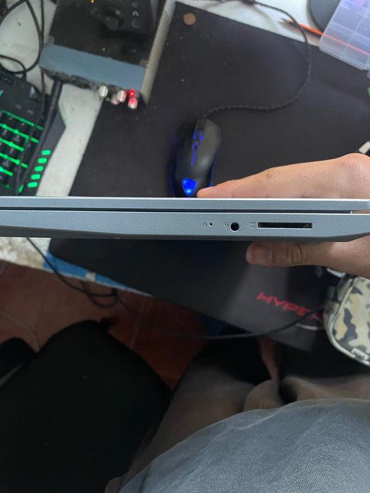 Computador portátil Lenovo Ideapad S145