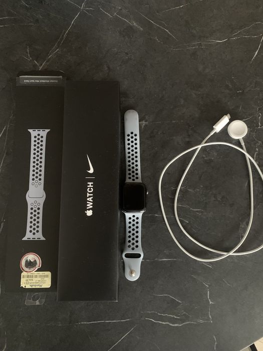 Smartwatch Apple watch SE+ dodatkowy pasek GRATIS
