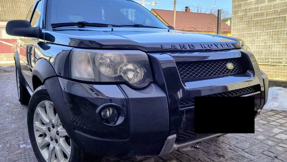 LAND ROVER 2005 рік