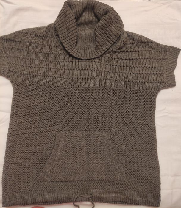 Женская кофта с коротким рукавом