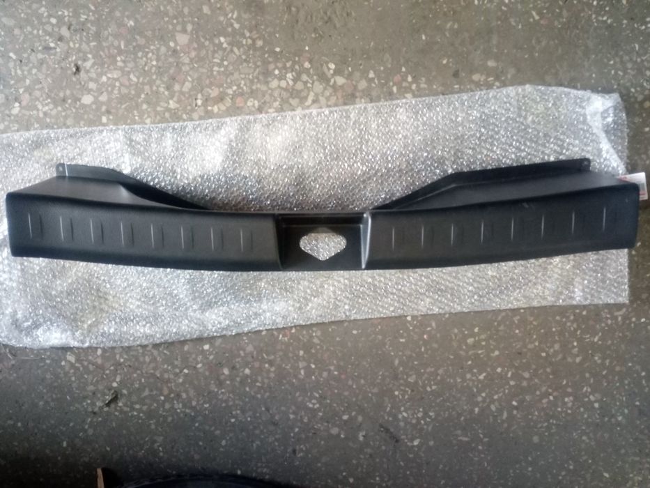 Atrapa , grill ,Suzuki Swift