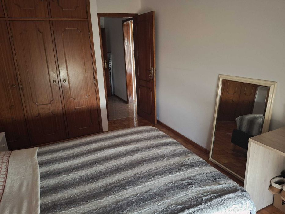 Quarto Individual Póvoa Santa Iria