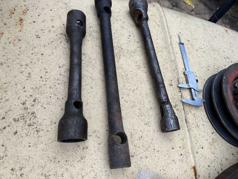 Ключ балонний Б/У