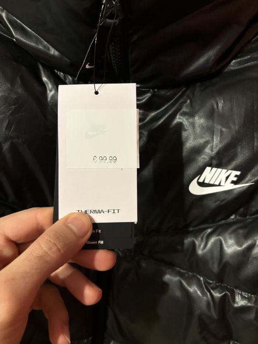 Женский пуховик Nike Sportswear Therma-Fit  Новый  Оригинал