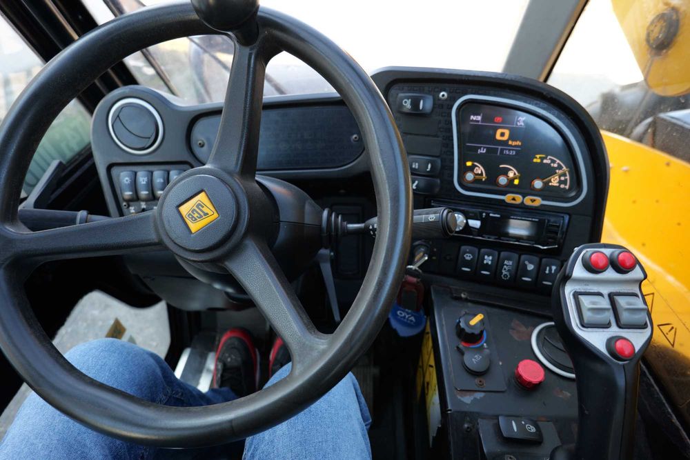 ładowarka teleskopowa jcb 526 56 rolnicza