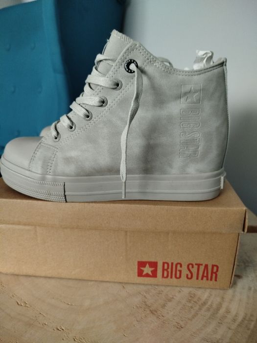Buty na koturnie Big Star