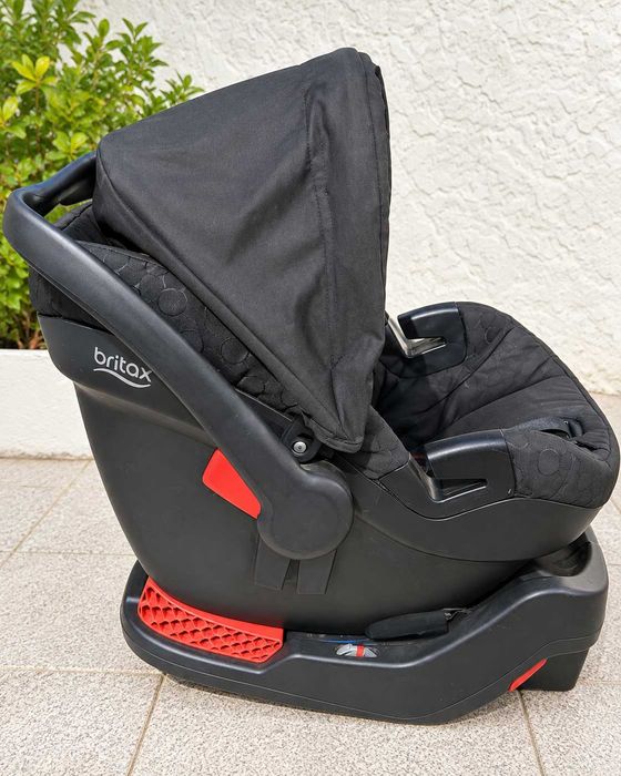 Ovo e carrinho Britax para recém-nascido e bebé – com base para automóvel