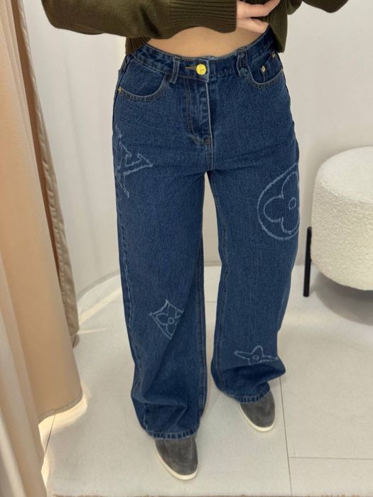 Джинси LV розмір M,L