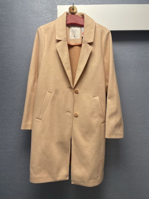 Пальто жіноче. Весна-осінь