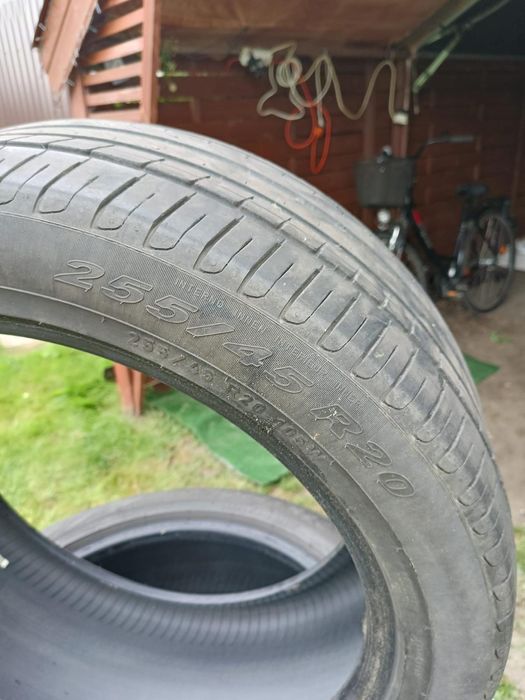 Opony letnie 255/45/20
