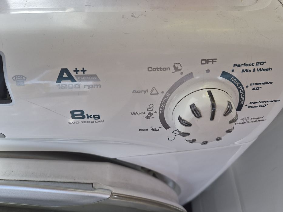 Máquina de lavar roupa