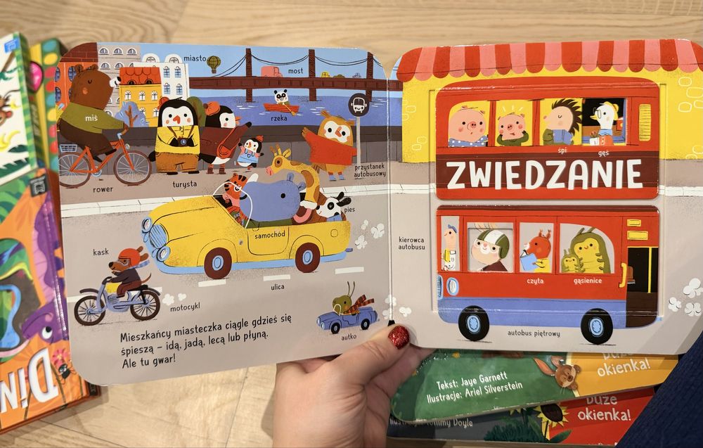 Książki dla najmłodszych z okienkami do nauki mówienia