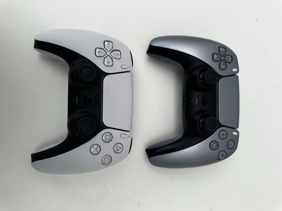 Playstation 5 Digital 1TB(Jak nowa, 2 kontrolery)