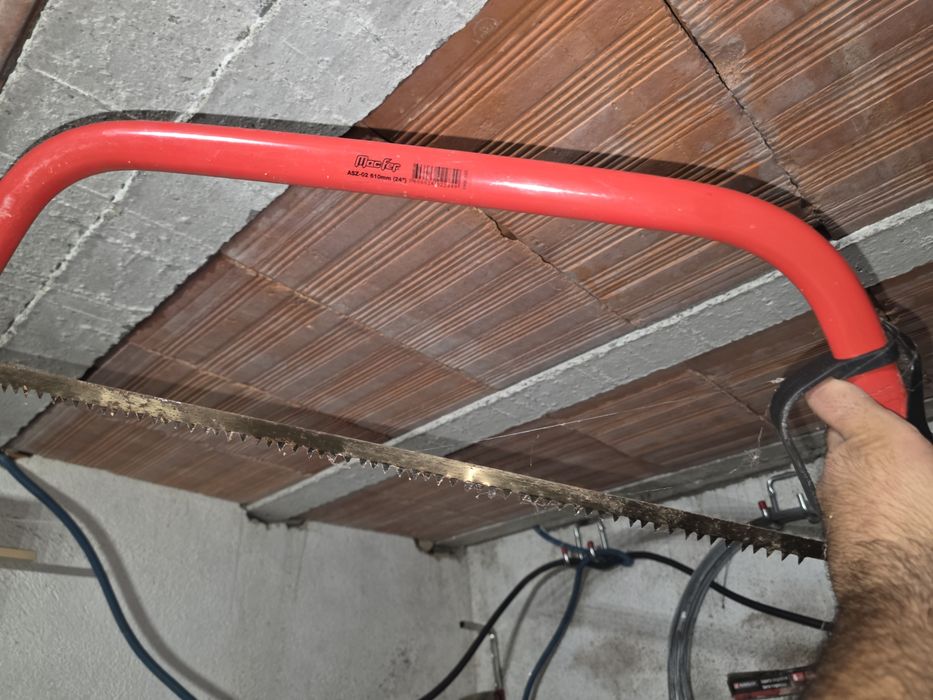 Serra de corte árvore