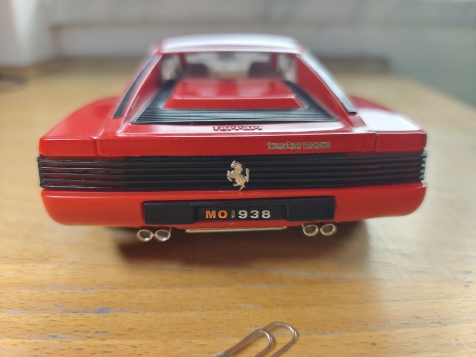 Ferrari Testarossa 1984 Burago 1/18