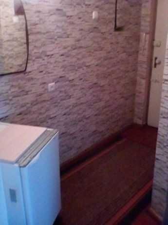 Квартира 1 - 2х комнатная посуточно почасово.