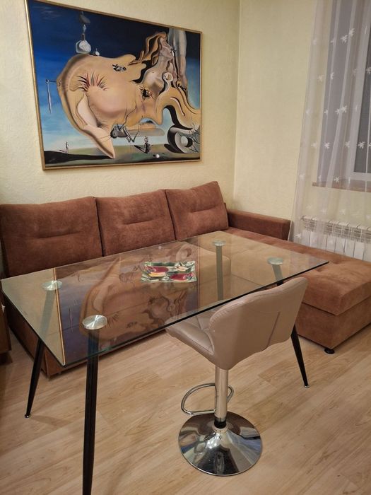 Сдам 2 кв.  новострой Родниковая 9А м.Салтовская,.