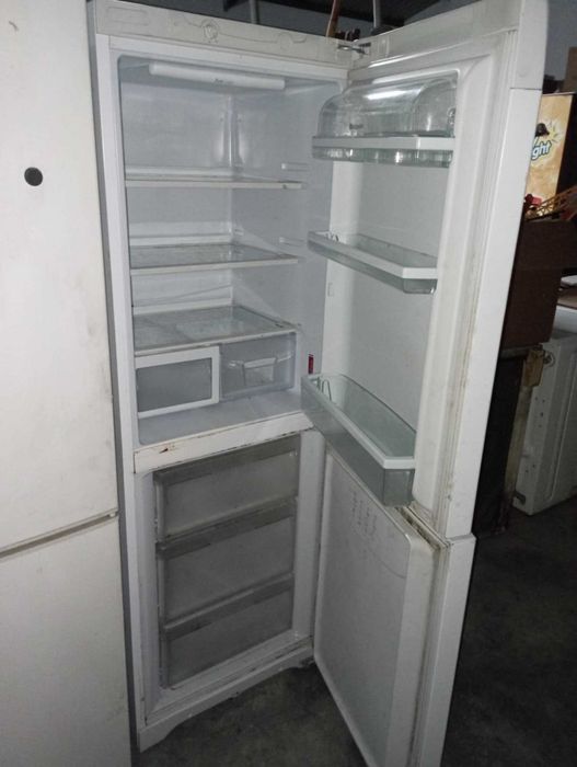 combinado HOTPOINT a trabalhar bem