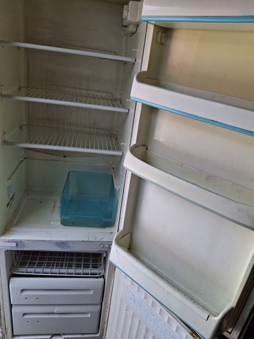 Робочий Холодильник 170см