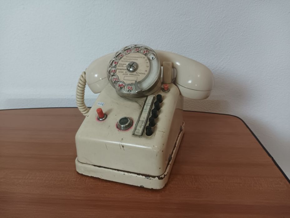 Telefone centralina francês antigo