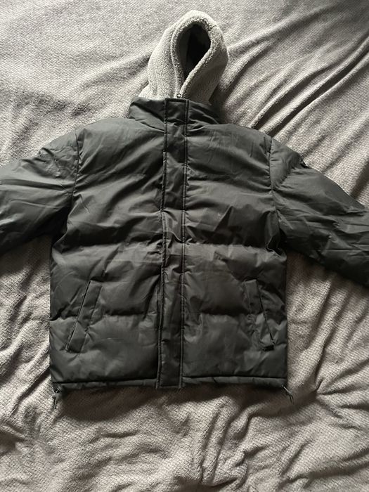 Зимовий пуховик в відмінному стані