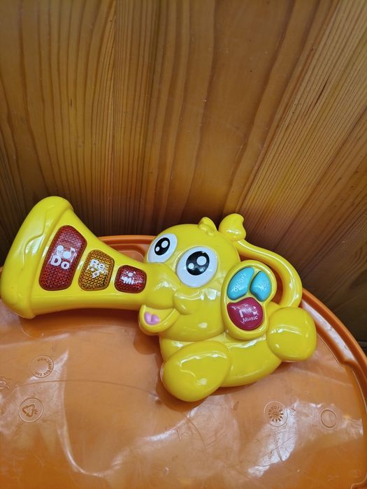 Продам іграшки дитячі