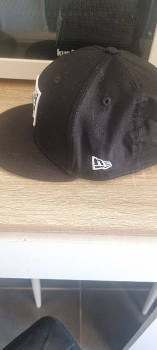 Chapeu new era dos raiders novo