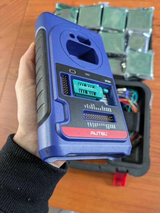 Programador Autel XP400 com todos os adaptadores