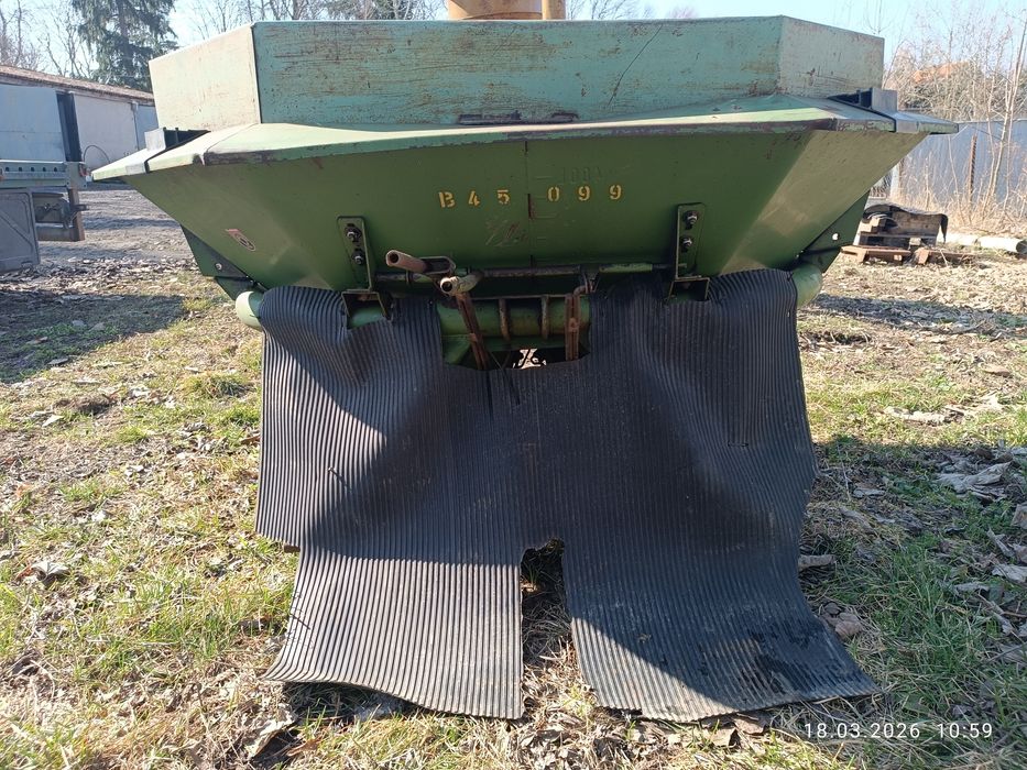 Rozsiewacz nawozów Amazone ZA-E 602