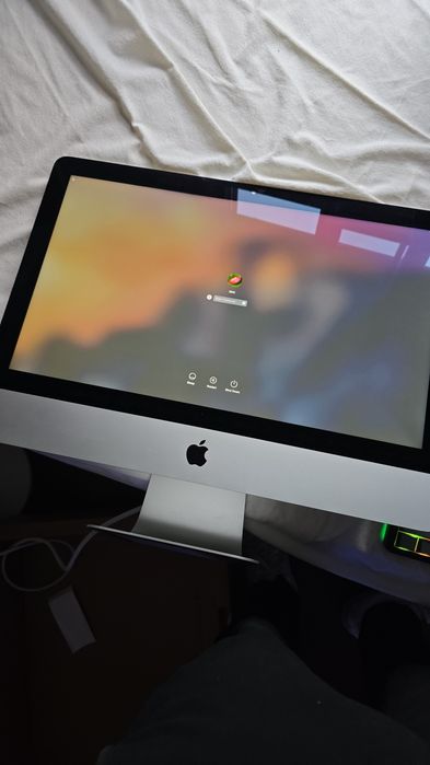 Apple iMac 27" - Intel i5 / 8 GB RAM / 1 TB