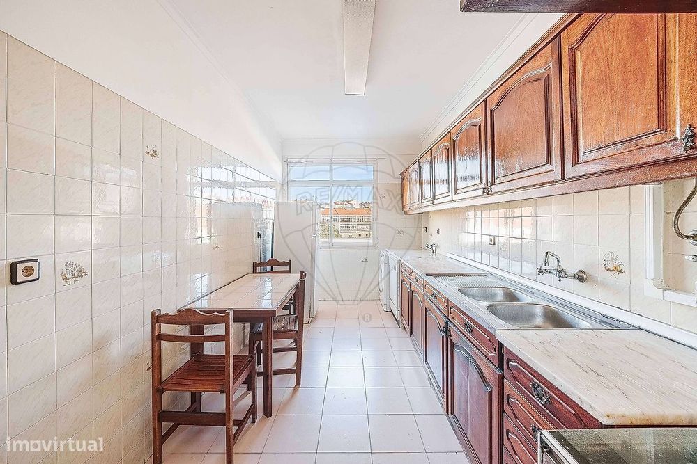 Apartamento T2 para venda — Cacém E São Marcos, Lisboa